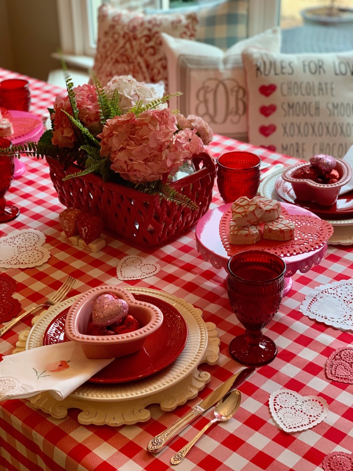 Valentine Tabletop Tuesday